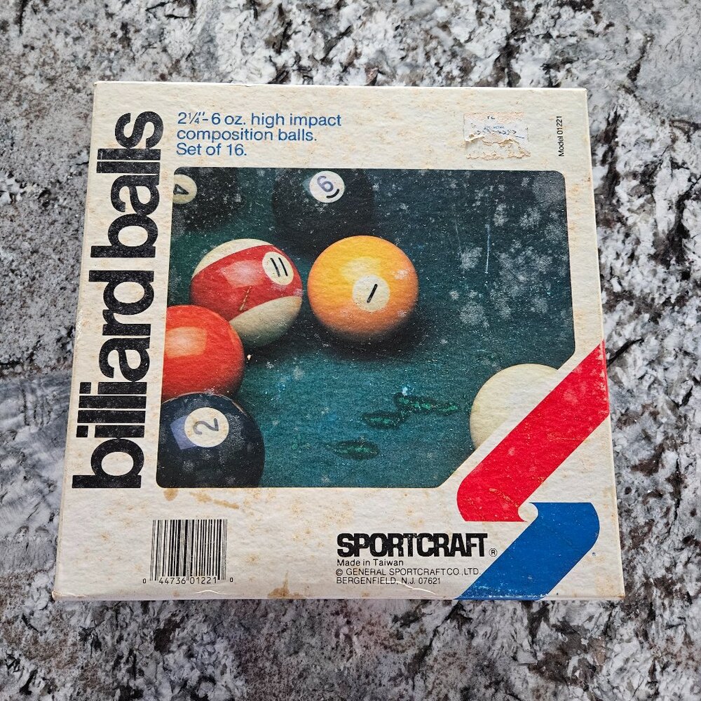 VINTAGE SPORTCRAFT SET OF 16 BILLIARDS BALLS CARDBOARD BOX TOP ONLY